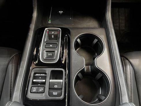 Certified 2024 Honda Pilot EX-L image 27