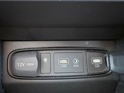Used 2020 Hyundai Santa Fe SEL w/ Convenience Package FWD image 24
