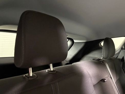 Used 2020 Chevrolet Blazer LT image 29