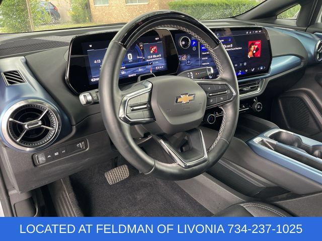 Used 2024 Chevrolet Equinox EV LT w/ Active Safety Package 3 FWD image 10