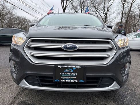 Used 2018 Ford Escape SE image 14