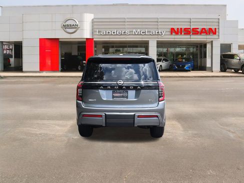 New 2025 Nissan Armada SL w/ Captain's Chari Seat Package image 4