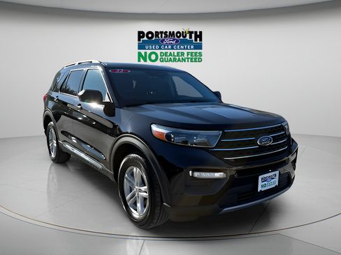 Used 2022 Ford Explorer XLT w/ Equipment Group 202A AWD/4WD image 25