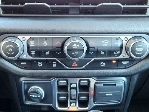 New 2025 Jeep Wrangler Sport S image 18