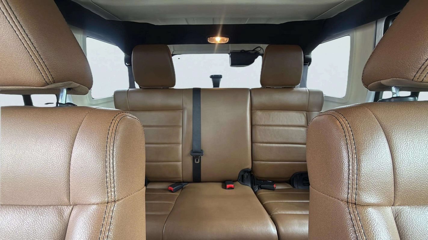 Used 2011 Jeep Wrangler Unlimited Sahara w/ Dual Top Group AWD/4WD image 16