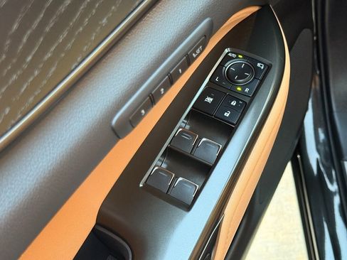 Certified 2025 Lexus NX 450h+ AWD w/ Luxury Package image 29