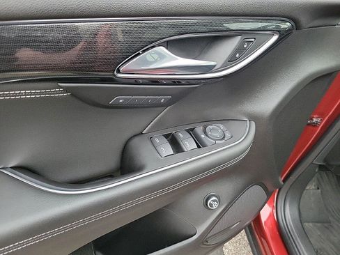 Used 2023 Buick Envision Essence w/ Sport Touring Package image 19