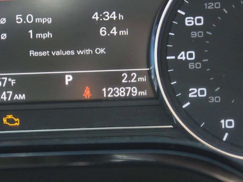 Used 2011 Audi A8 L 4.2 AWD/4WD image 10