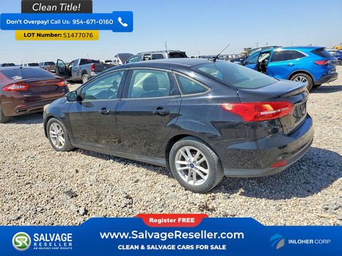 Used 2016 Ford Focus SE FWD image 3