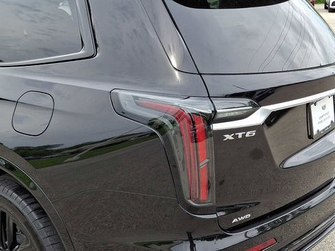 Certified 2024 Cadillac XT6 Sport w/ Technology Package AWD/4WD image 12