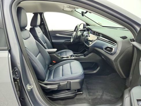 Used 2022 Chevrolet Bolt EUV Premier w/ Super Cruise Package image 15