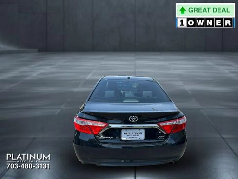 Used 2015 Toyota Camry XSE w/ Moonroof Package FWD image 7