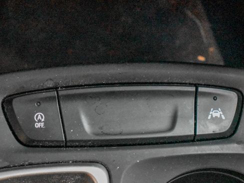 Used 2024 Chevrolet Trax LS w/ LS Convenience Package image 22