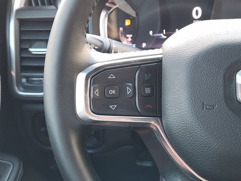 Used 2024 RAM 1500 Laramie AWD/4WD image 28