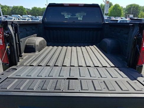 Used 2024 Chevrolet Silverado 1500 Custom AWD/4WD image 33