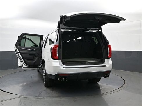 Certified 2022 GMC Yukon Denali image 33