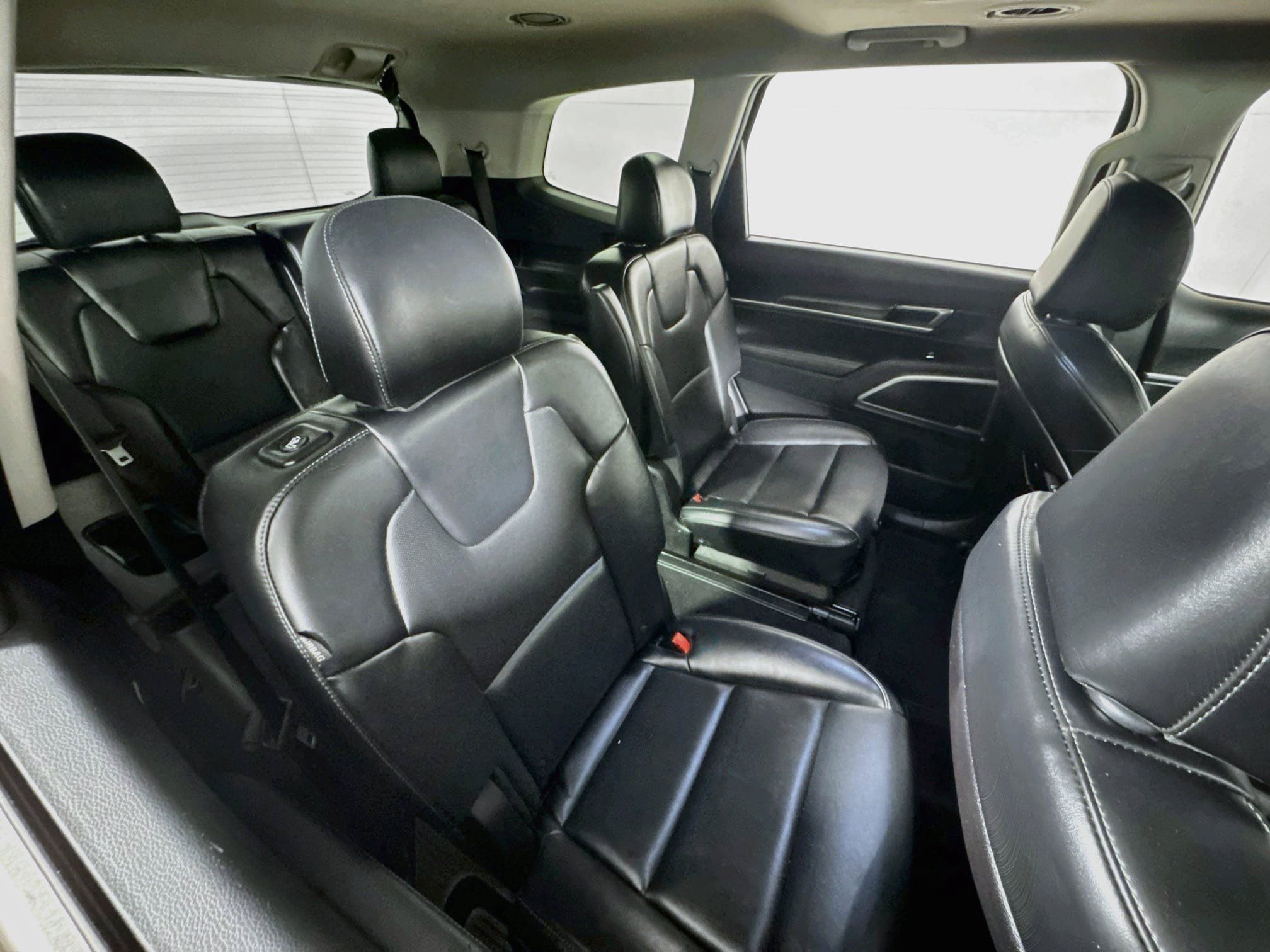 Used 2025 Kia Telluride S AWD/4WD image 27