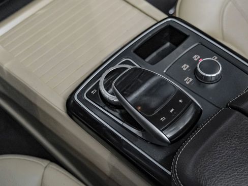 Used 2018 Mercedes-Benz GLE 350 image 27