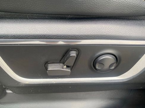 Used 2022 RAM 1500 Laramie w/ Sport Appearance Package AWD/4WD image 15