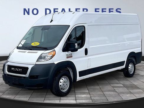 Used 2022 RAM ProMaster 2500 FWD image 1