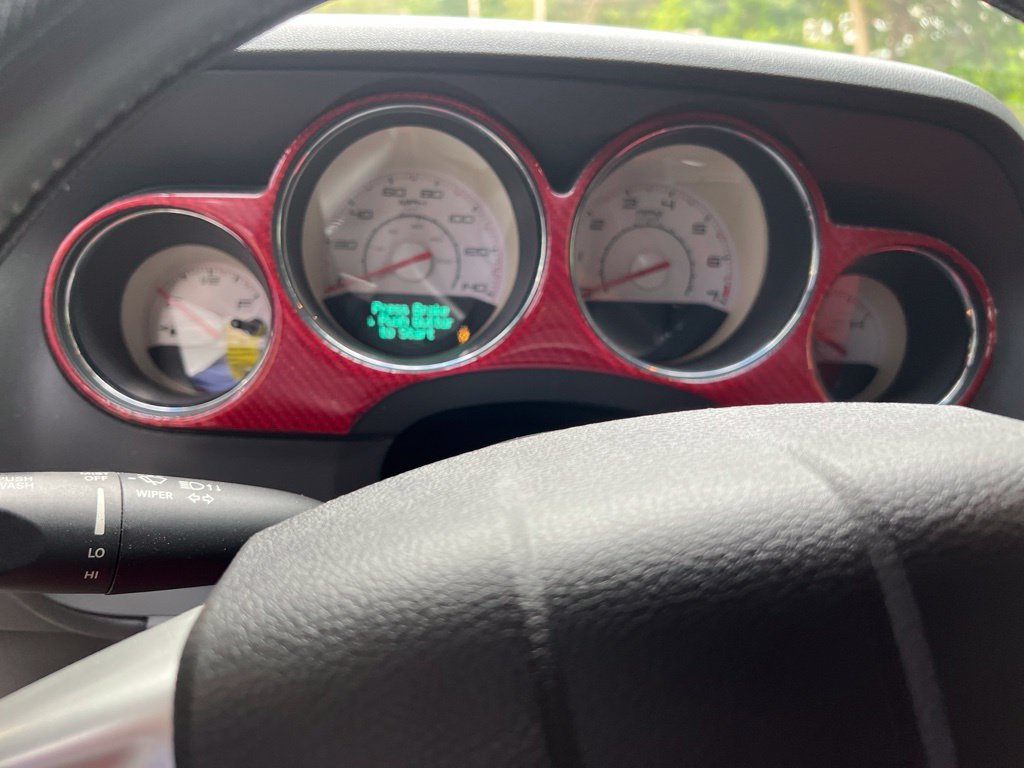 Used 2013 Dodge Challenger SXT RWD image 11