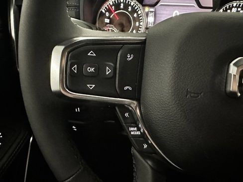 Used 2025 RAM 1500 Laramie w/ Off Road Group image 15