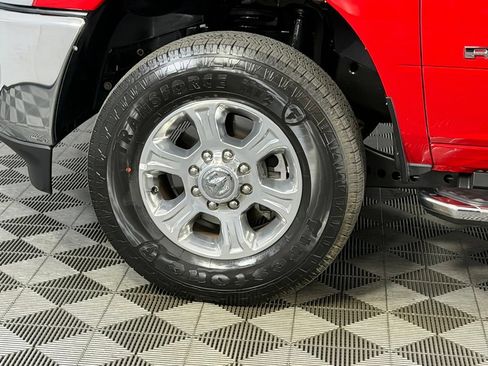 Certified 2026 RAM 2500 Big Horn AWD/4WD image 12