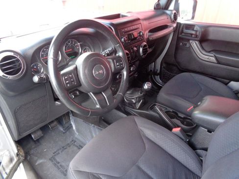 Used 2013 Jeep Wrangler Sport image 2