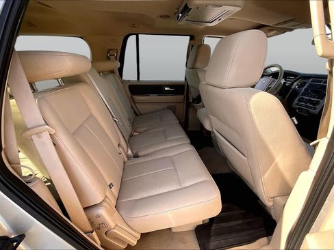 Used 2007 Ford Expedition XLT RWD image 16