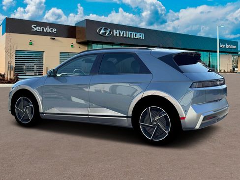 New 2026 Hyundai Ioniq 5 Limited AWD/4WD image 4
