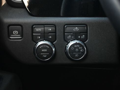 Used 2025 GMC Sierra 1500 Elevation w/ X31 Off-Road Package image 20