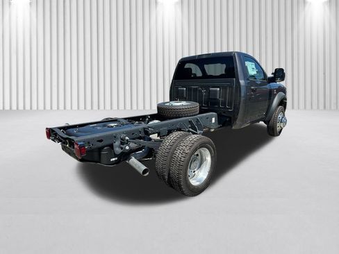 New 2026 RAM 4500 Tradesman w/ Chrome Appearance Group AWD/4WD image 5
