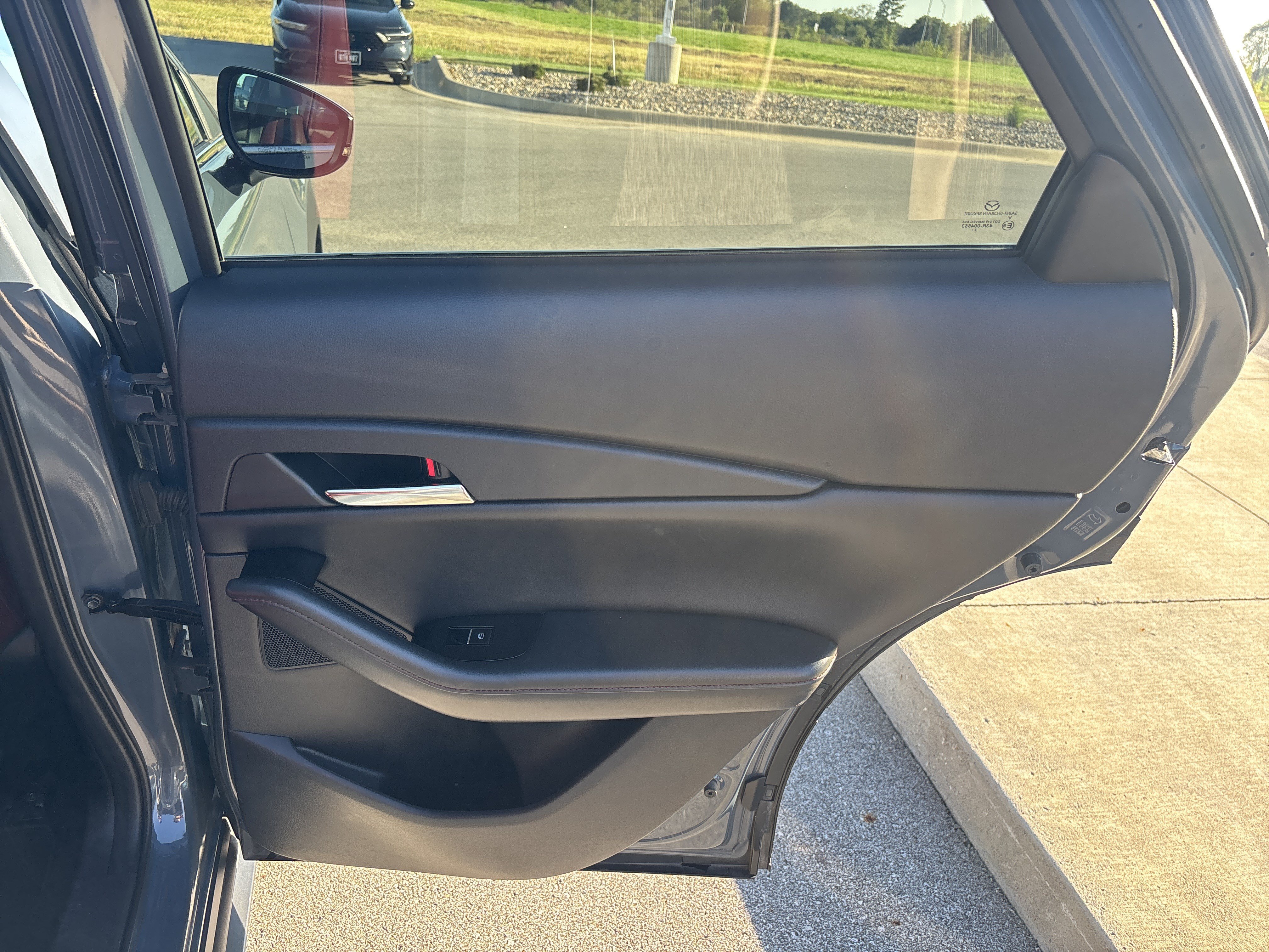 Used 2024 MAZDA CX-30 AWD 2.5 S w/ Preferred Package image 31