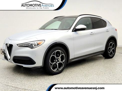 Used 2022 Alfa Romeo Stelvio Ti AWD/4WD image 1