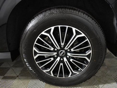New 2025 Nissan Armada SL w/ Captain's Chari Seat Package AWD/4WD image 52