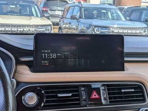 Used 2022 Genesis G70 3.3T image 20