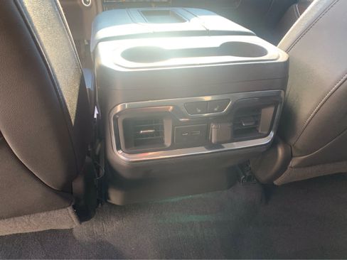 Used 2019 GMC Sierra 1500 SLT w/ SLT Premium Package image 23