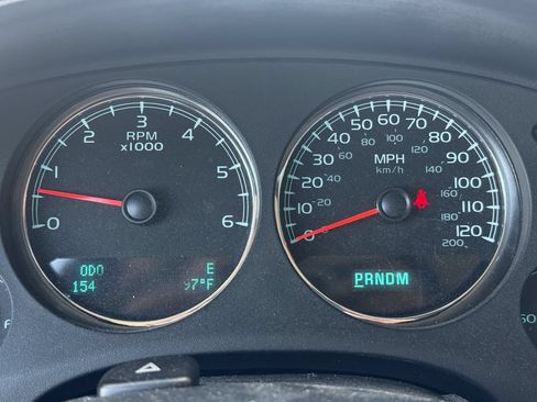 Used 2012 GMC Yukon SLT w/ SLT-2 Equipment Package AWD/4WD image 10