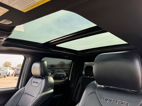 Used 2018 Ford F150 Raptor w/ Equipment Group 802A Luxury image 25