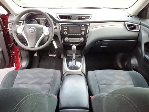 Used 2016 Nissan Rogue S AWD/4WD image 5