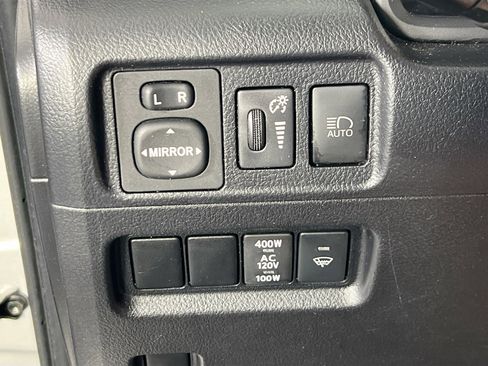 Used 2022 Toyota 4Runner SR5 RWD image 10
