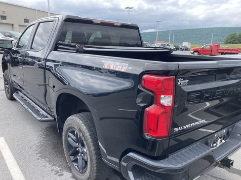 Used 2019 Chevrolet Silverado 1500 LT Trail Boss AWD/4WD image 5