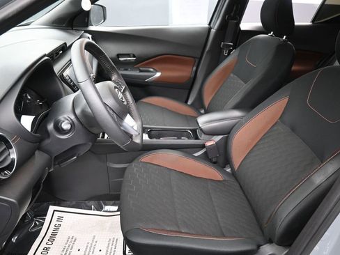 Used 2023 Nissan Kicks SR FWD image 26