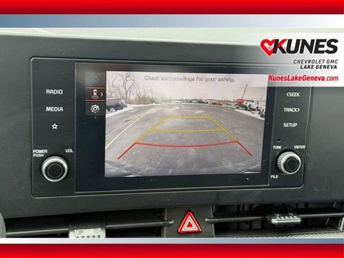 Used 2025 Kia Sportage LX image 31