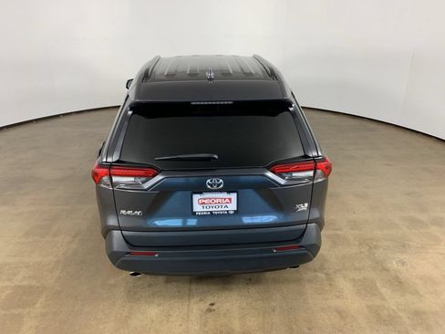 Used 2024 Toyota RAV4 XLE AWD/4WD image 11