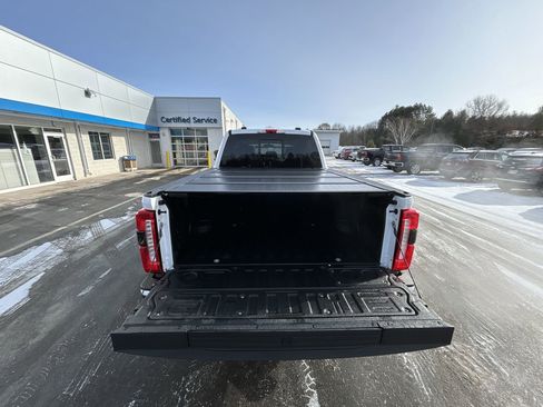 Used 2024 Ford F250 Lariat w/ Lariat Ultimate Package image 26