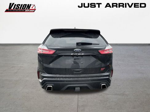Used 2021 Ford Edge ST w/ Equipment Group 401A image 6