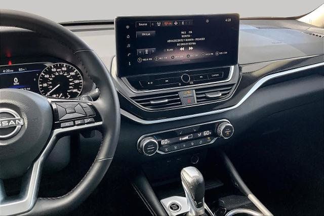 Certified 2025 Nissan Altima 2.5 SR w/ SR Premium Package FWD image 7