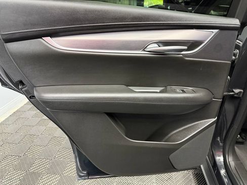Used 2019 Cadillac XT5 Luxury FWD image 42