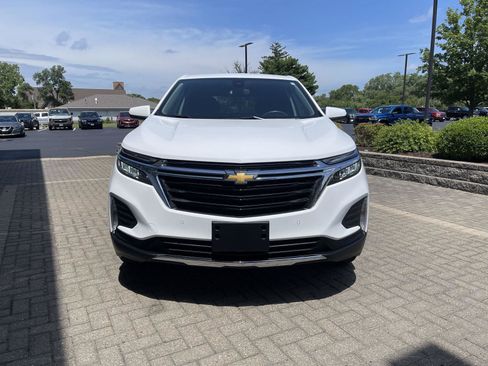 Used 2024 Chevrolet Equinox LT w/ LPO, Floor Liner Package FWD image 8